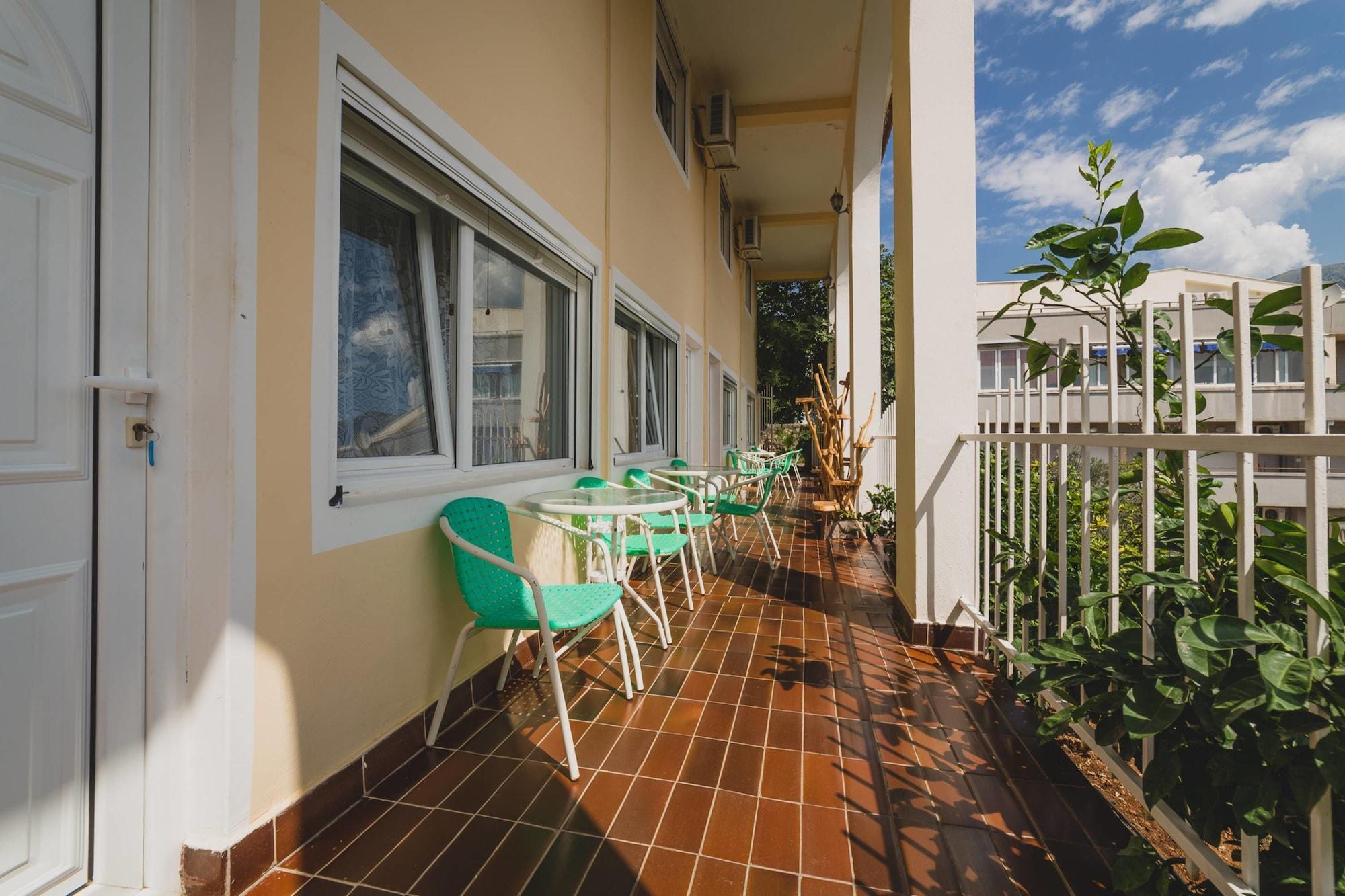 Apartments Ana บุดวา ภายนอก รูปภาพ