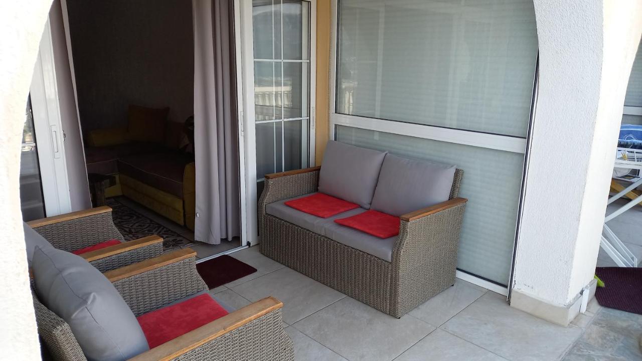 Apartments Ana บุดวา ภายนอก รูปภาพ