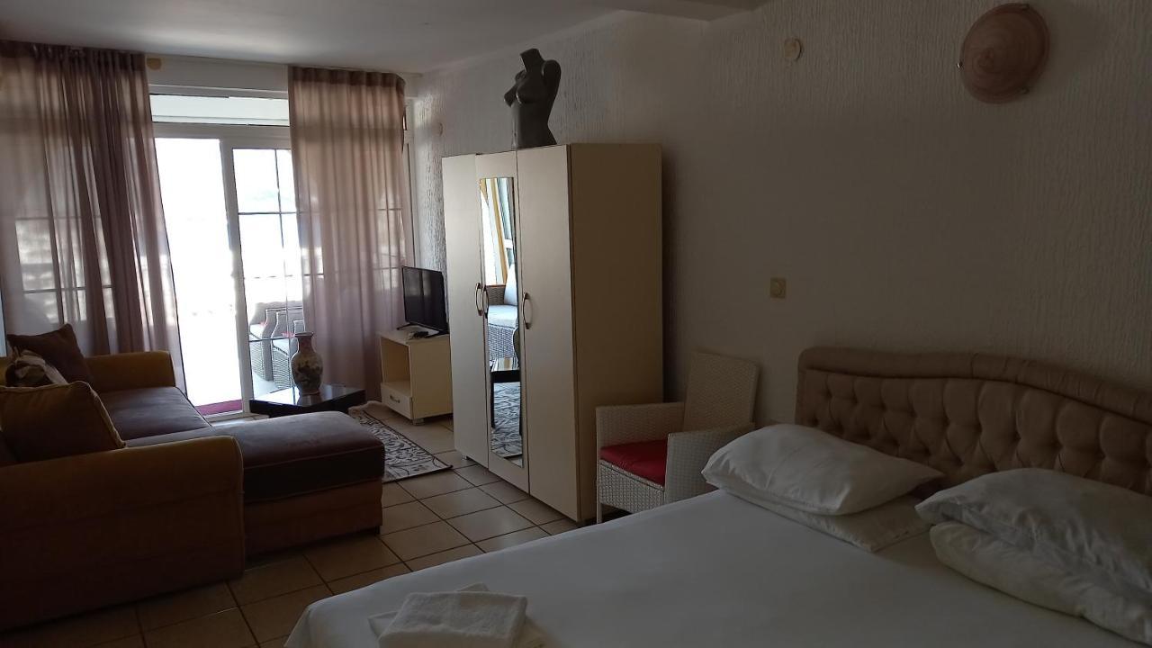 Apartments Ana บุดวา ภายนอก รูปภาพ